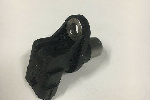 RS-5721 Camshaft Position Sensor