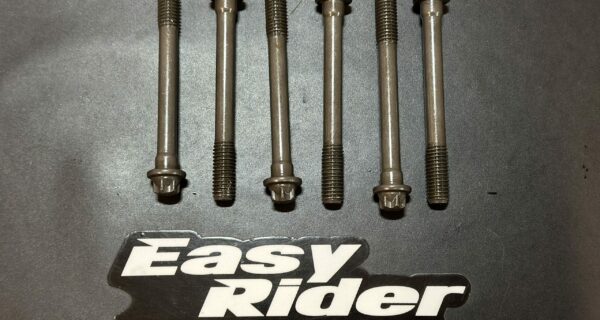 RS-4127 – Rocker shaft bolts set