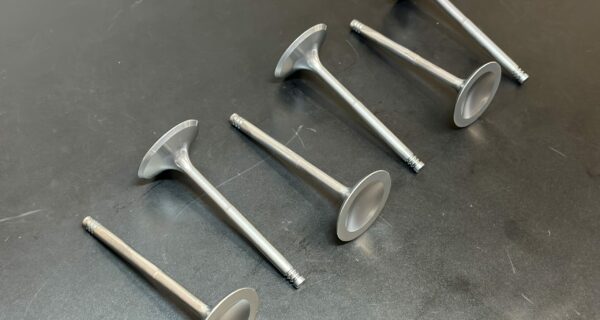 RS-4245 – Titan valve admission kit