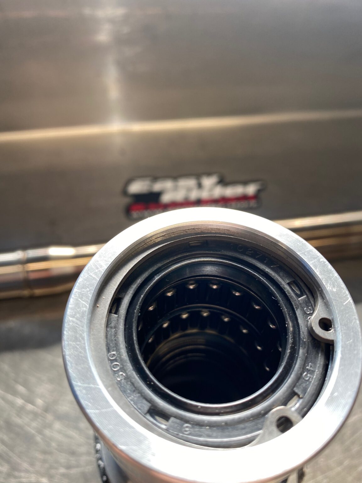 RS4922 ALUMINIUM HOUSING BEARING AND SEAL RXPX 2021+ Easyrider