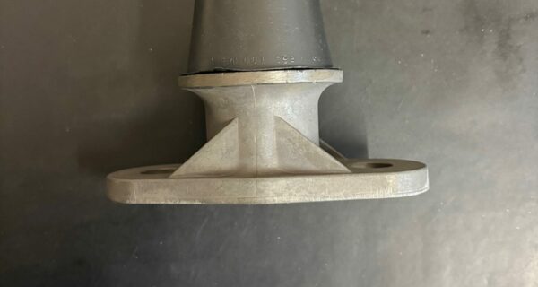 RS-4269-FRONT ENGINE MOUNT STOCK